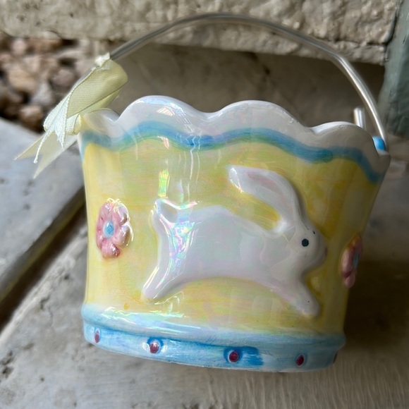 Cute ceramic Easter bunny - Picture 4 of 5